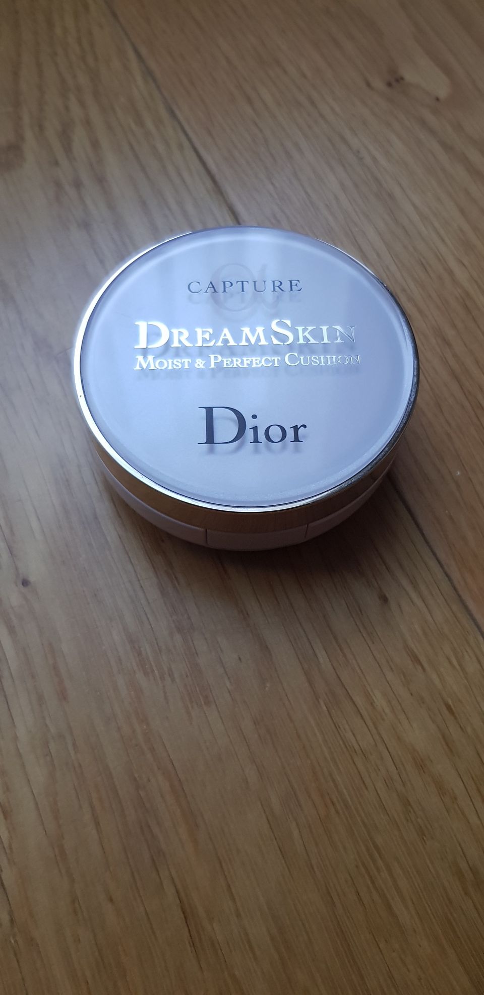 Dior Peili