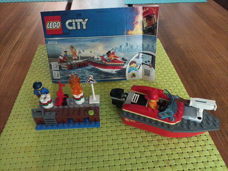 Lego City nro 60213