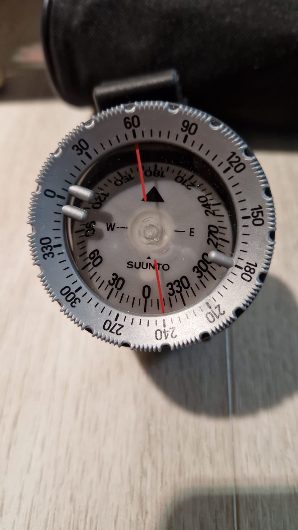 Suunto sukellus kompassi