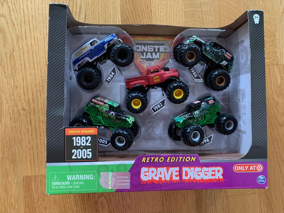 Monster Jam grave digger Retro edition