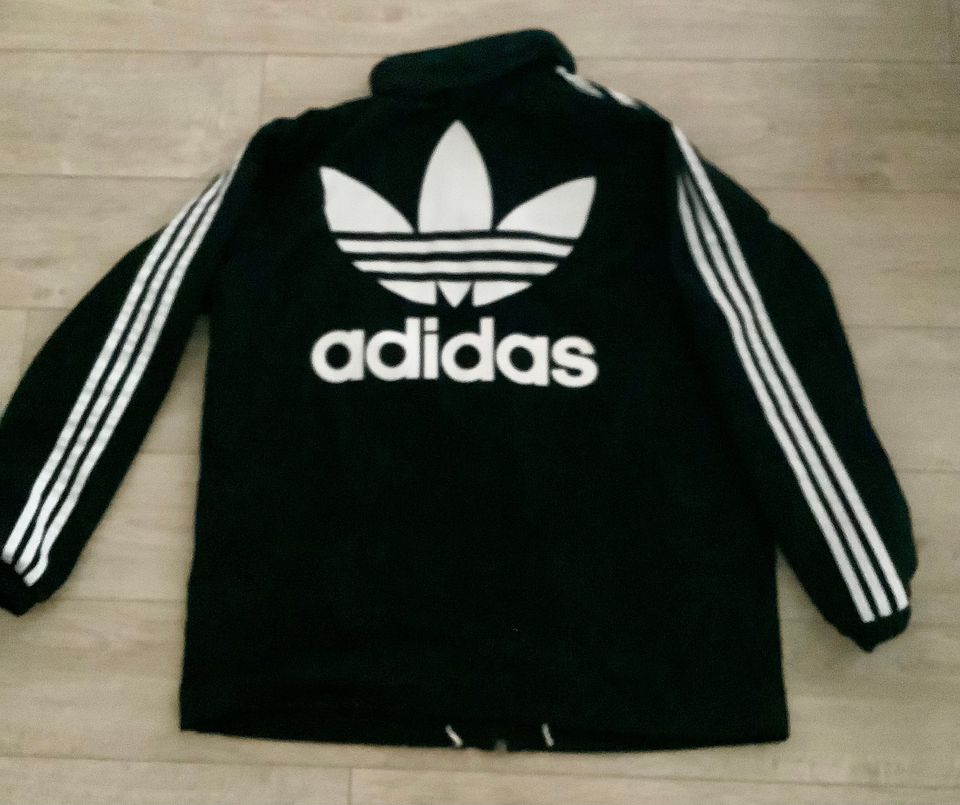 Adidas orginal takki musta koko 42