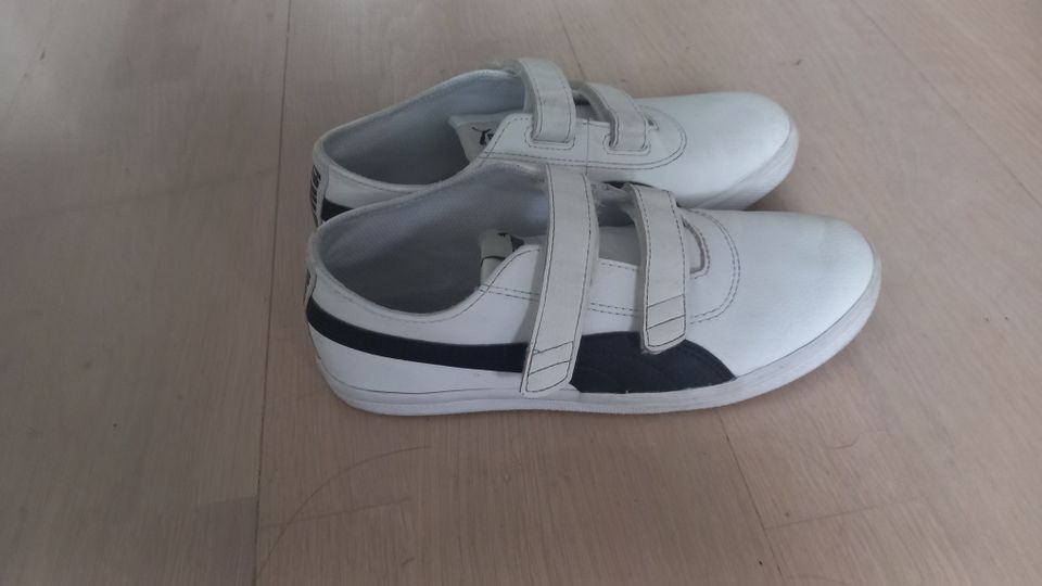 Puma tarralenkkarit koko 35