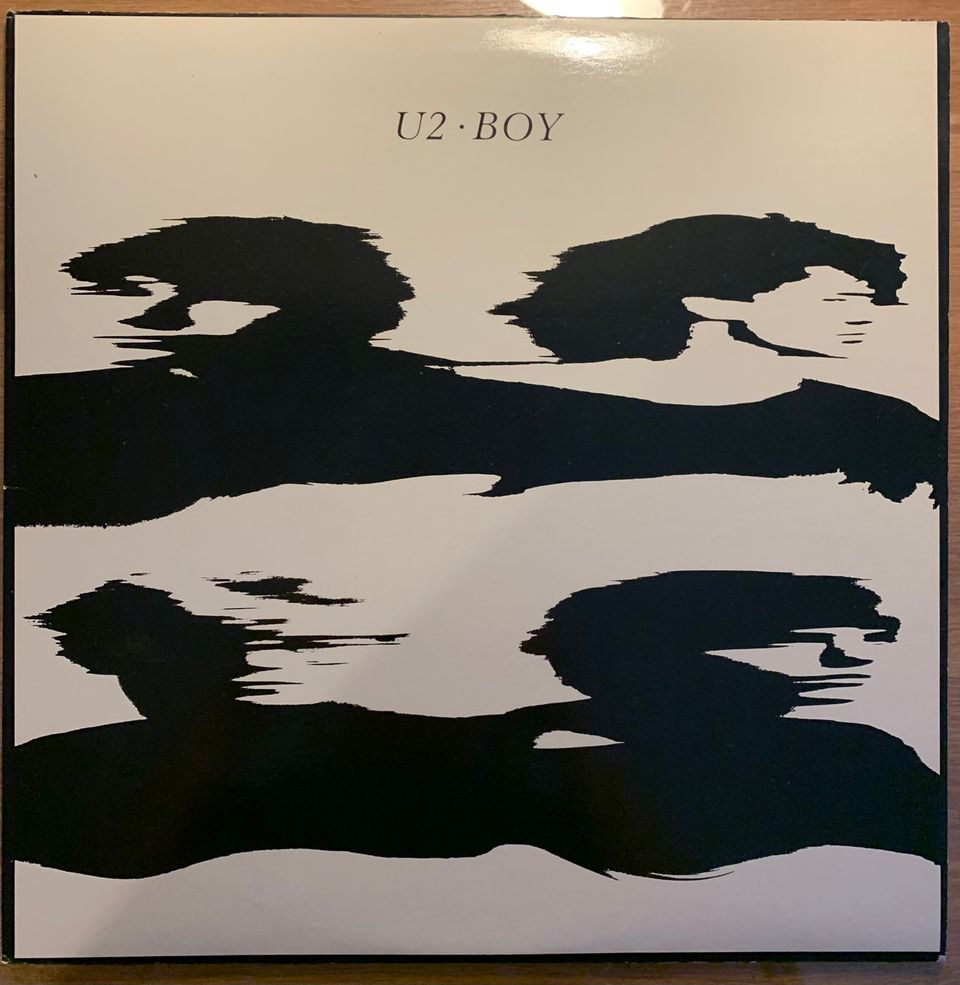 U2, Boy lp