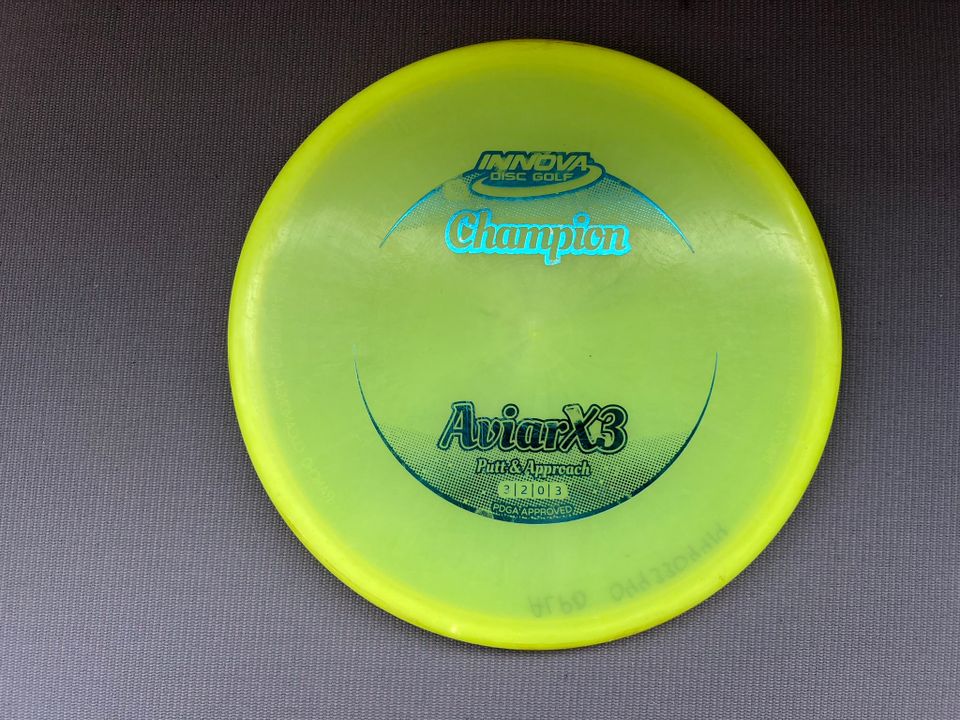 Frisbeegolf: Innova AviarX3