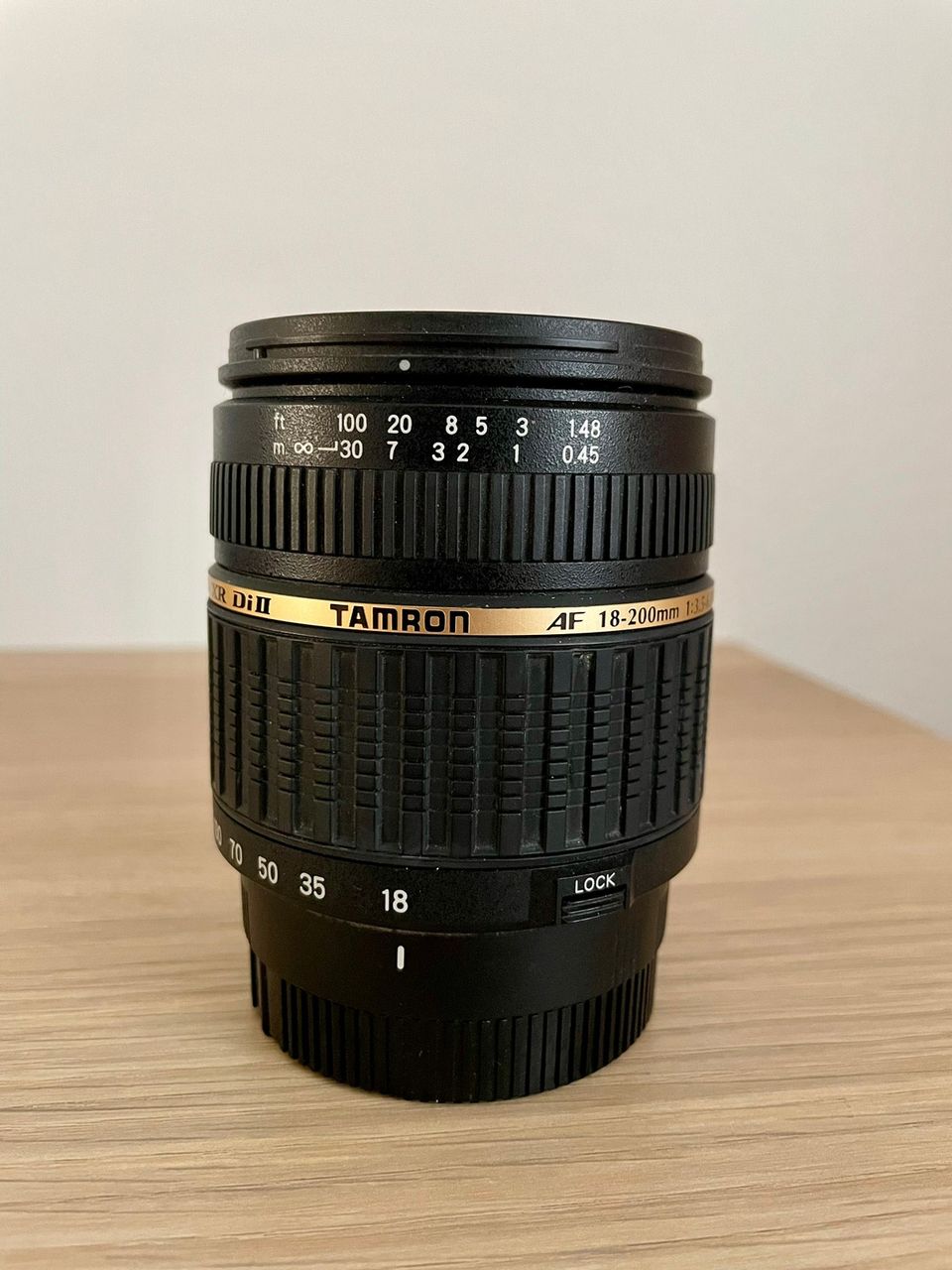 Tamron AF 18-200mm 3.5-6.3 (IF) (Sony A)