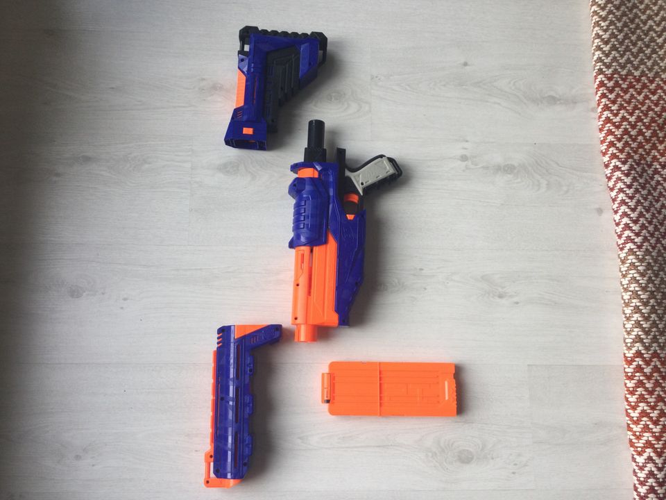 Nerf Delta Trooper Elite (sis. 3 lipasta ja 48 panosta)