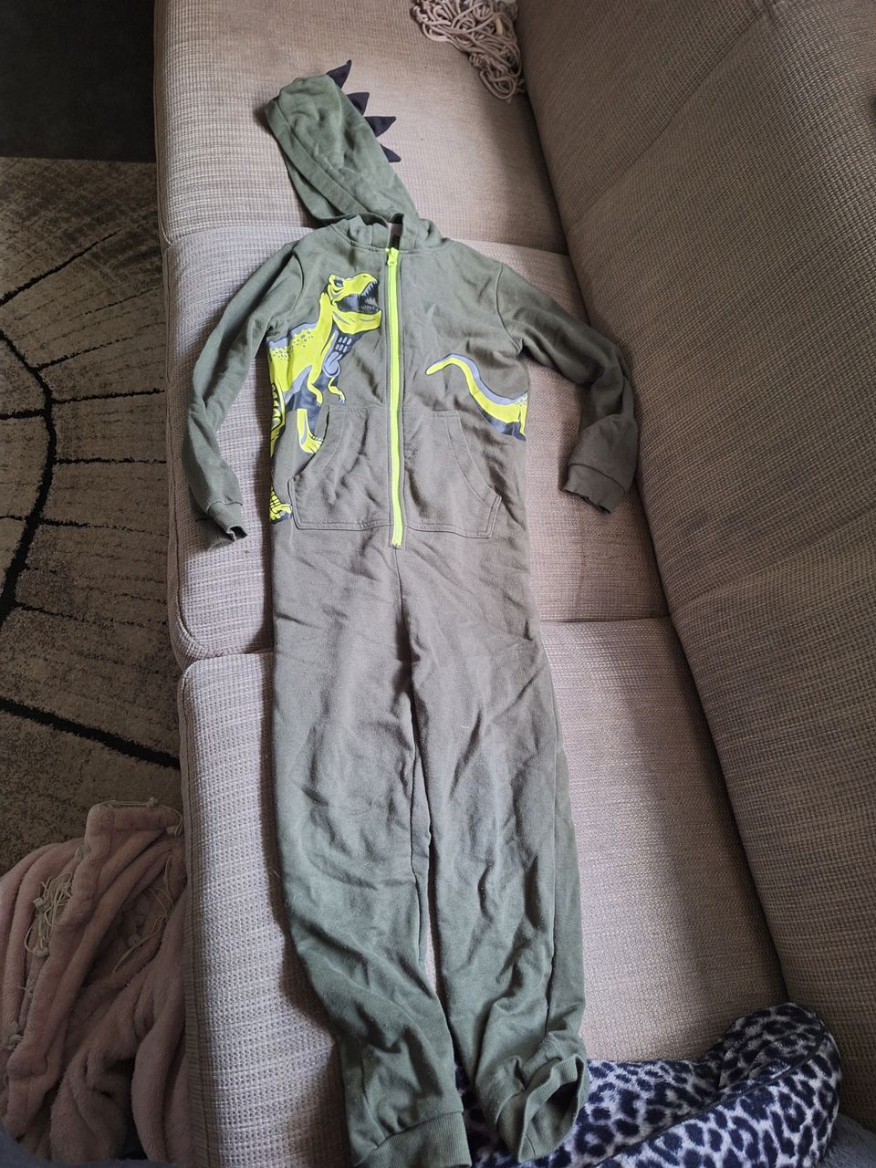 Dino jumpsuit