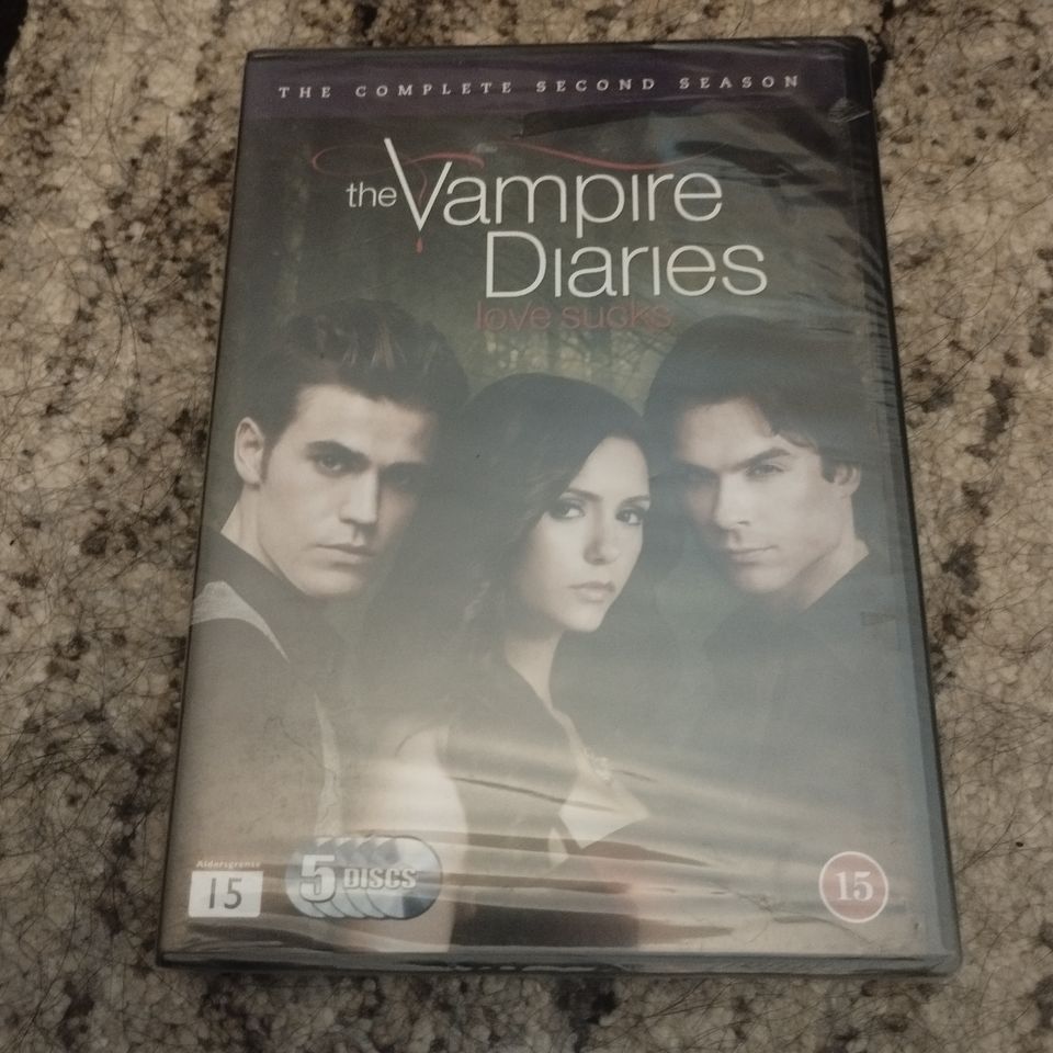 Vampyyripäiväkirjat DVD