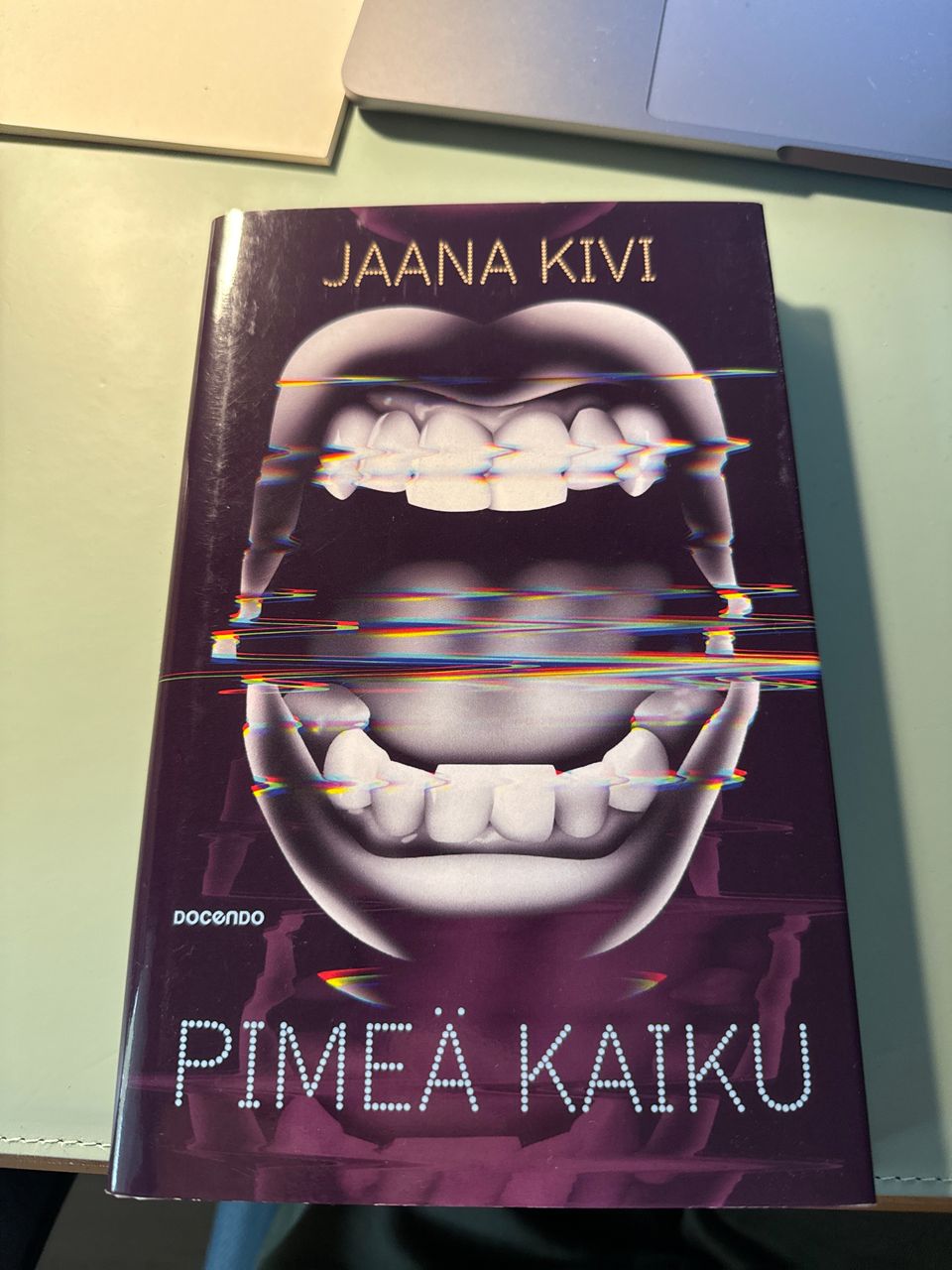 Jaana Kivi: Pimeä Kaiku