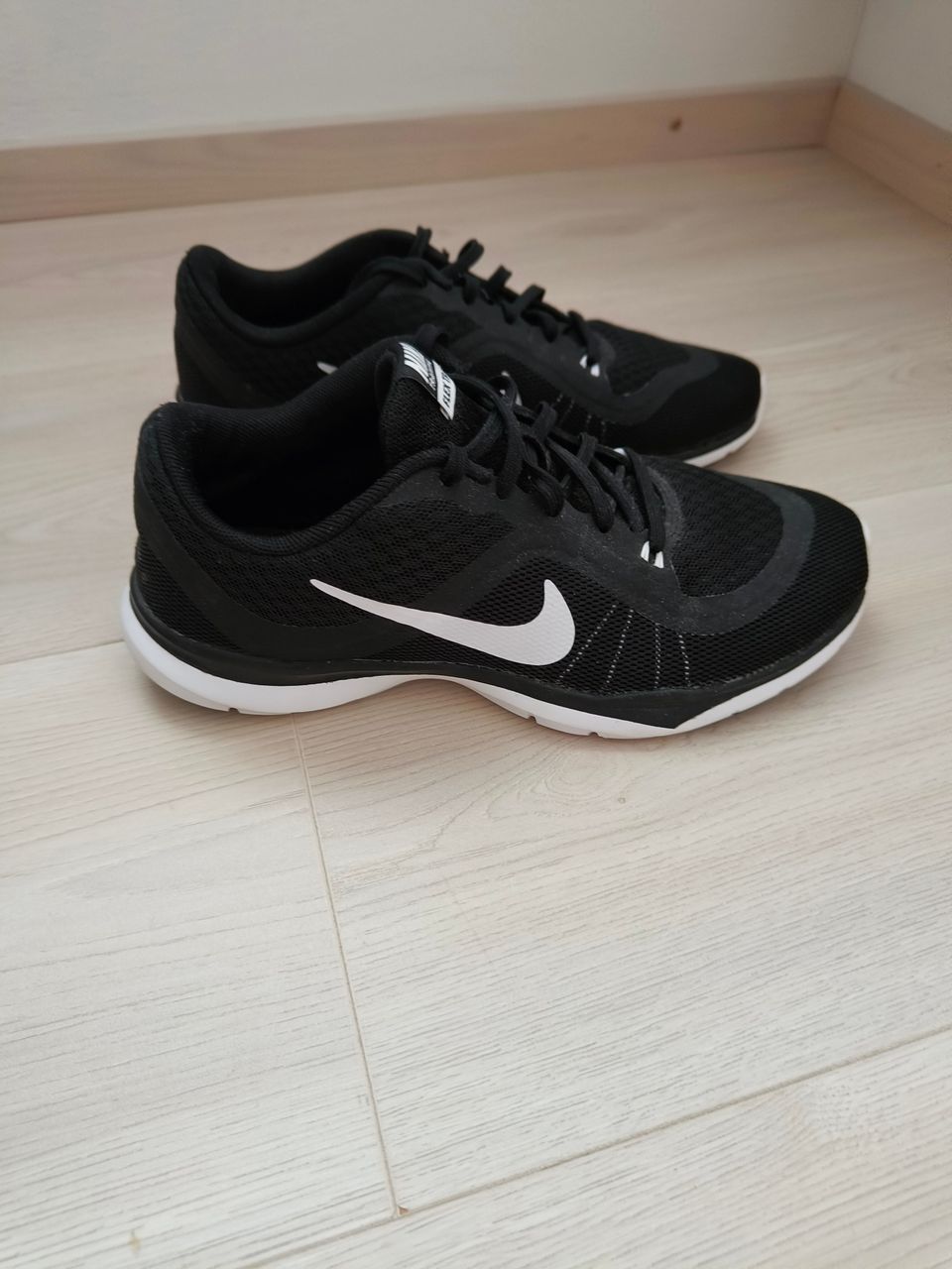 Nike salikengät 36