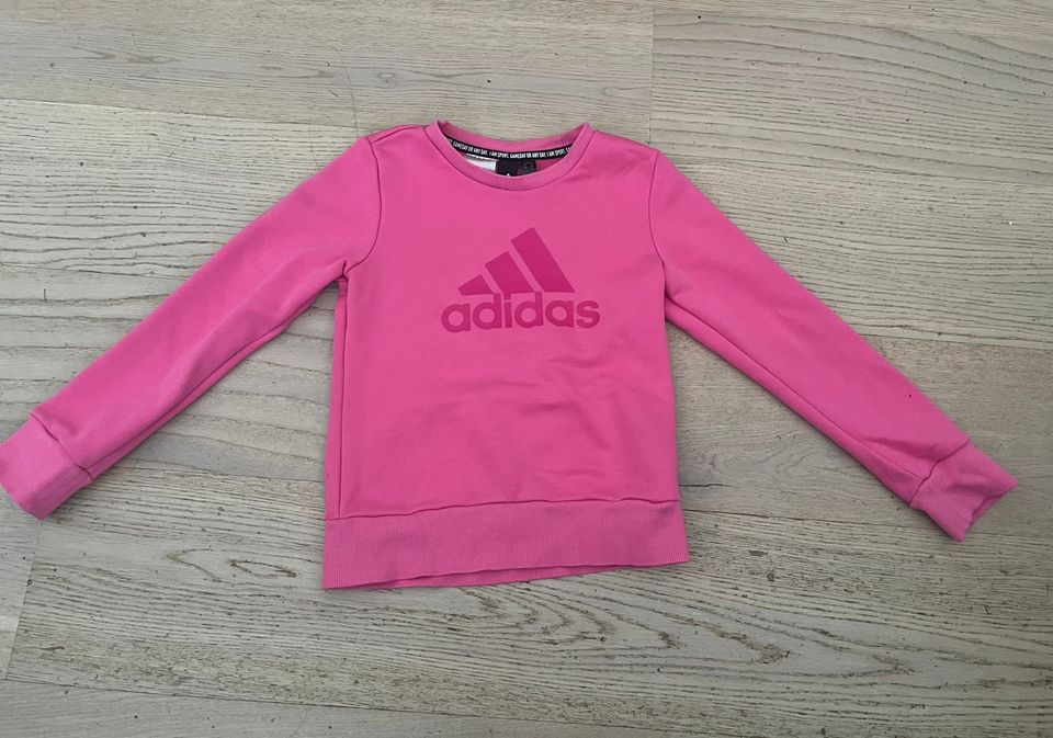 Adidas collegepaita koko 128 cm