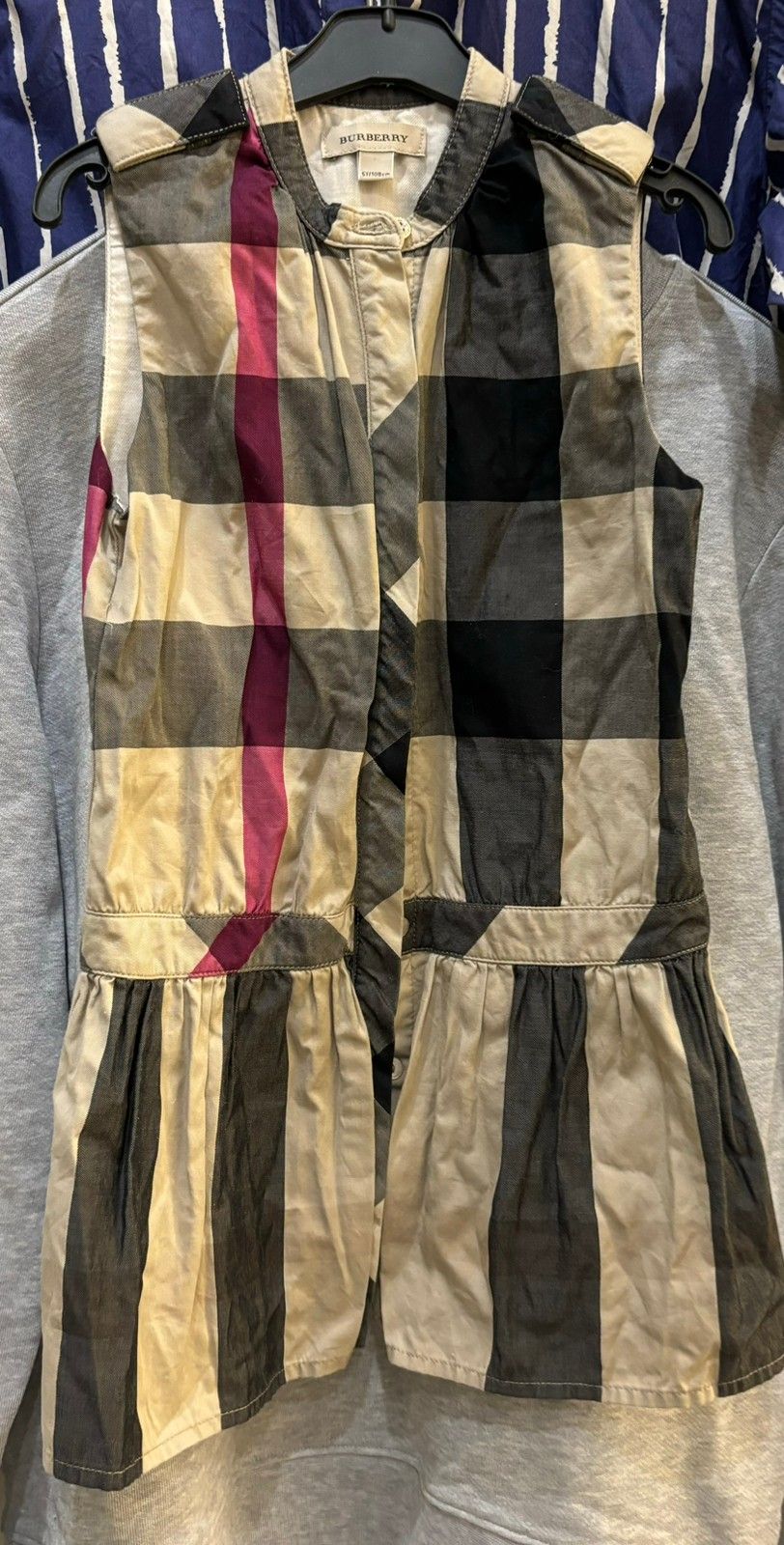 Burberry mekko 5 y/108 cm