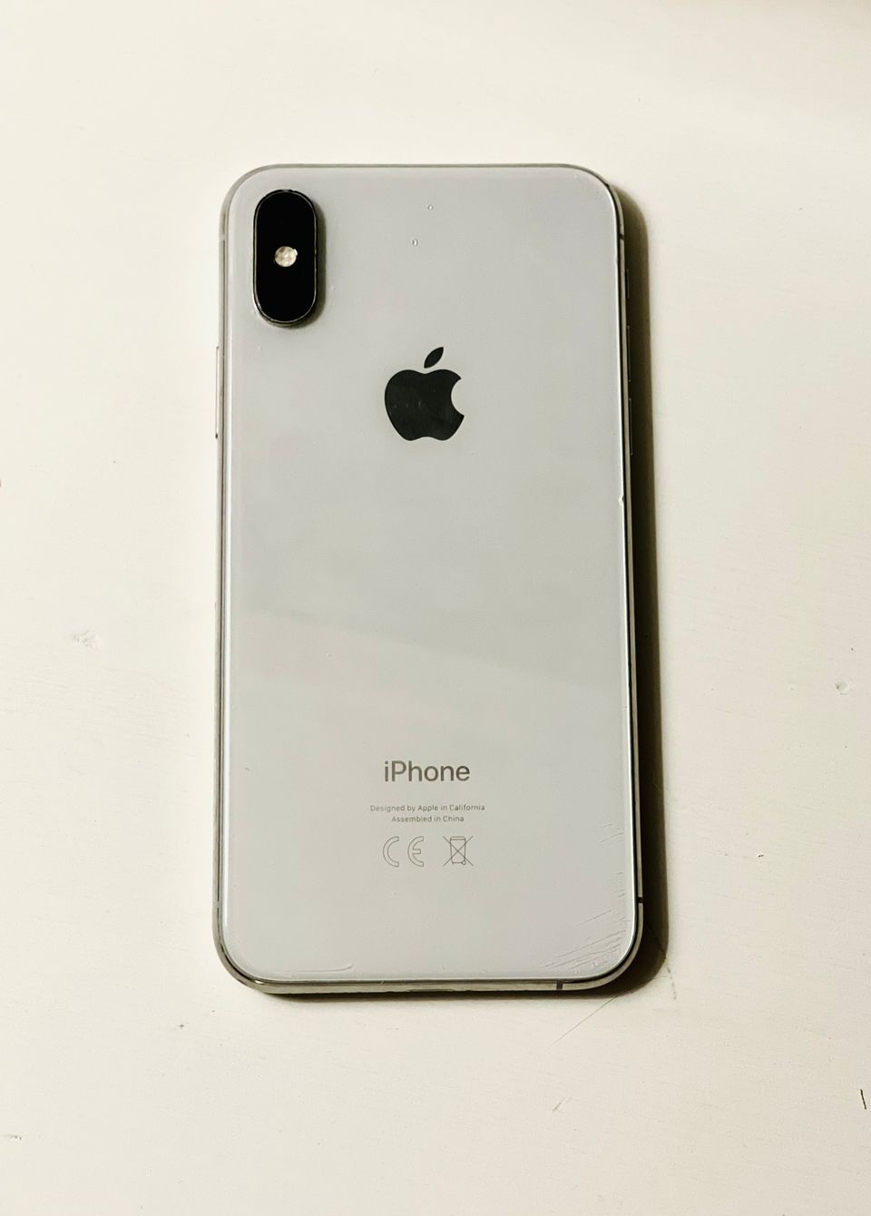 iPhone XS 64 GB