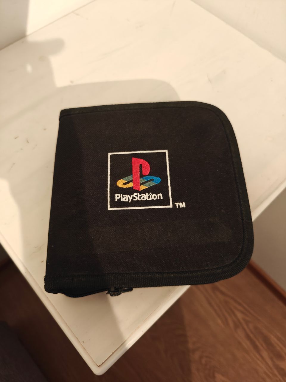 Playstation levykansio