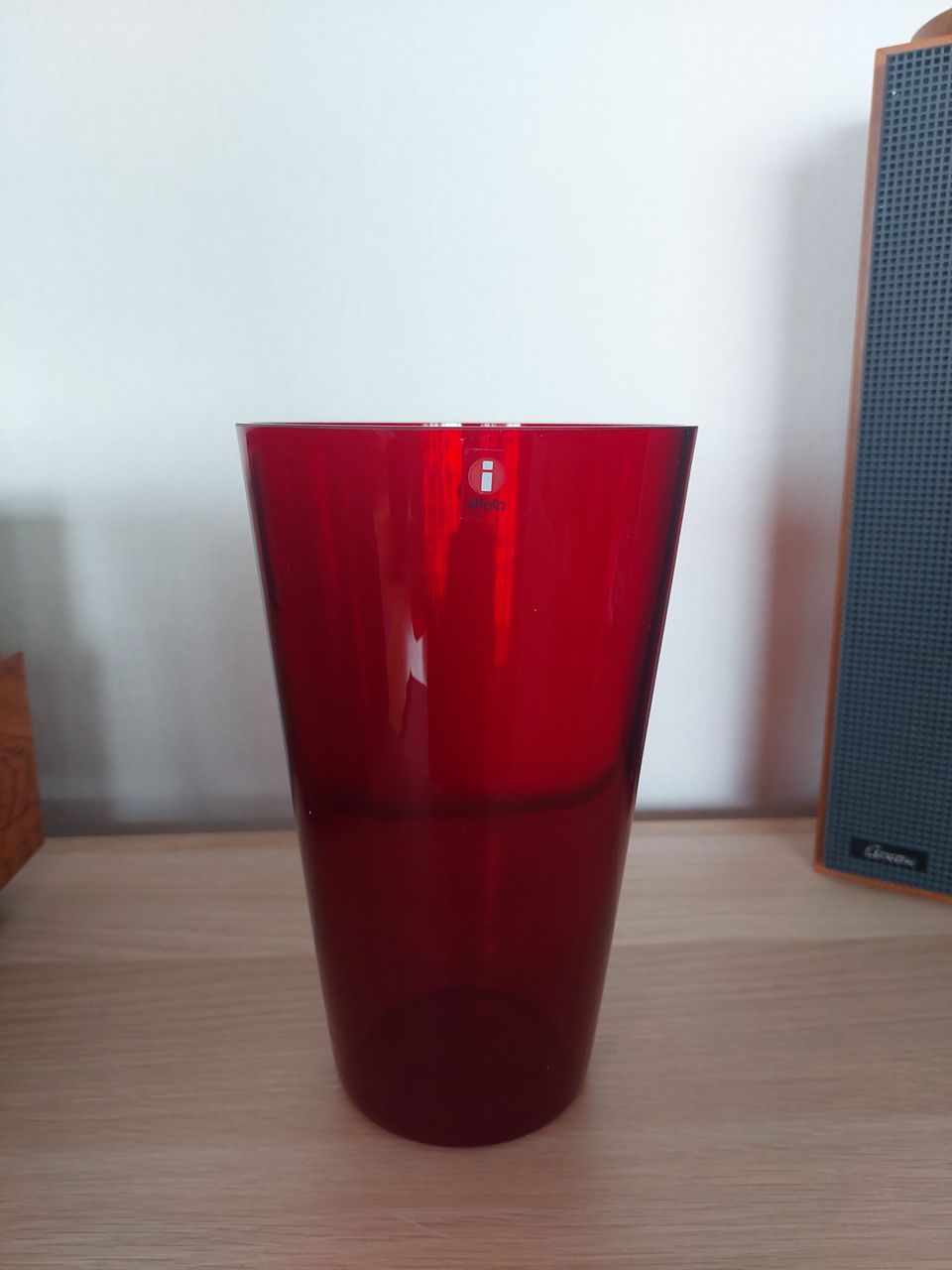 Iittala punainen Kartio maljakko