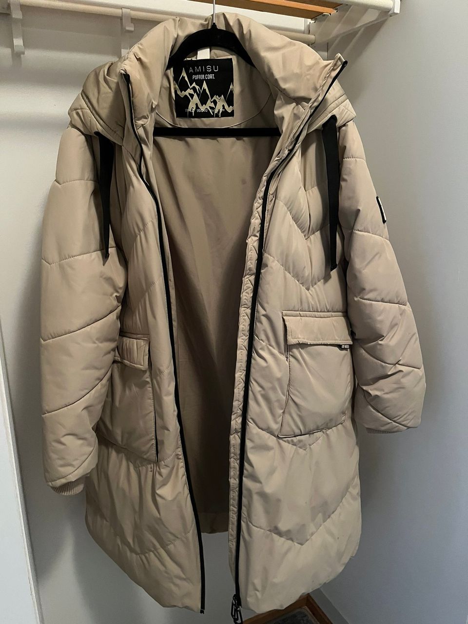 Amisu Puffer Coat