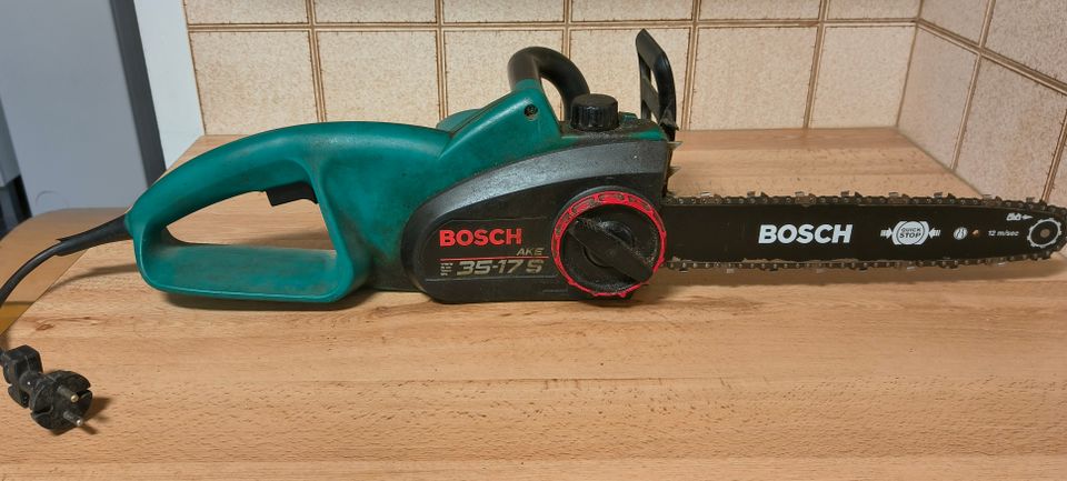 Bosch AKE 35-17S 1700W sähkösaha