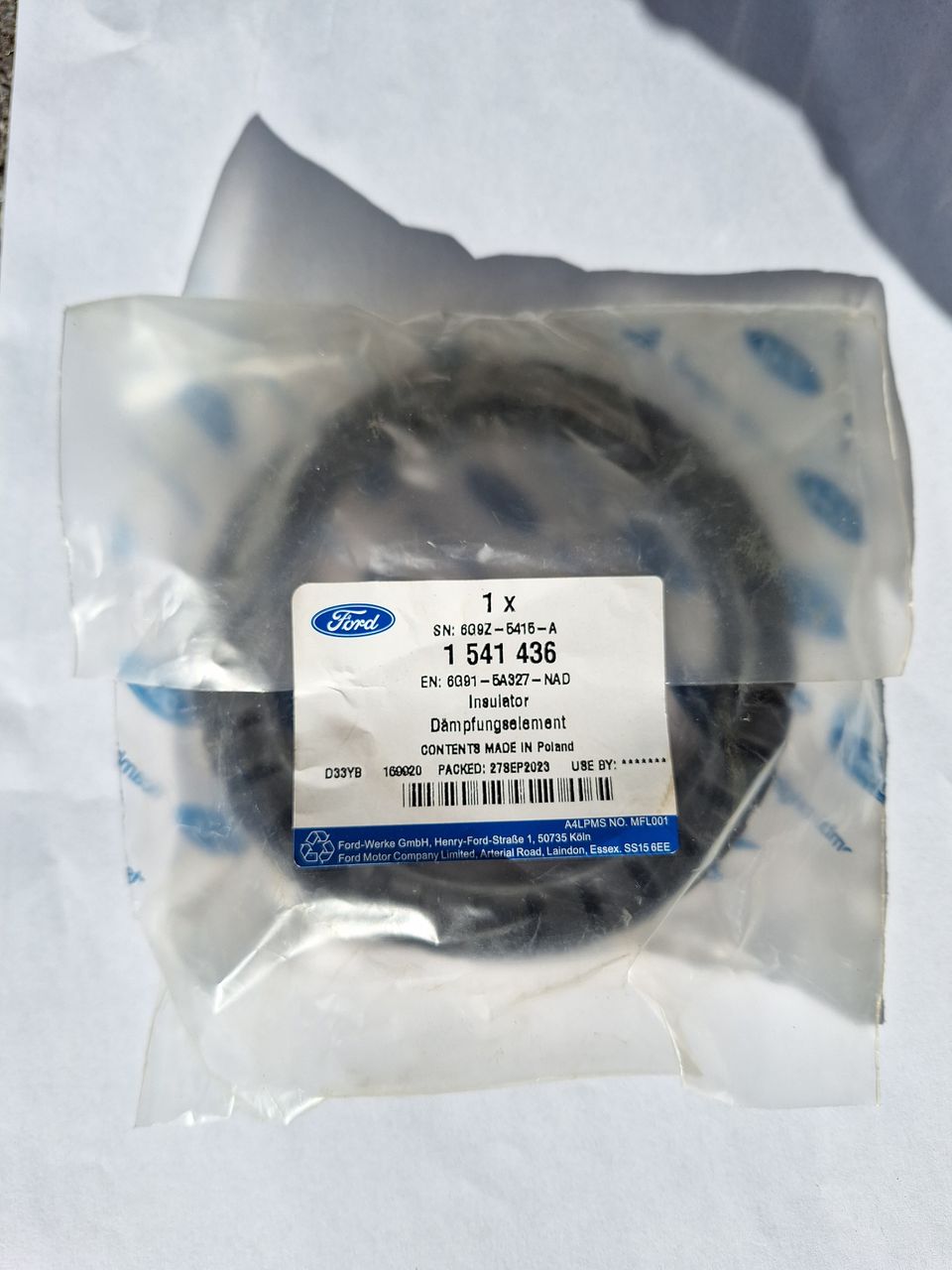 Ford eriste 1541436