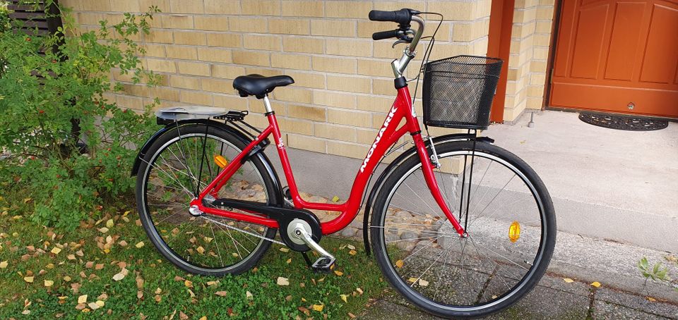 Monark Lady 28",3-vaihteinen polkupyörä