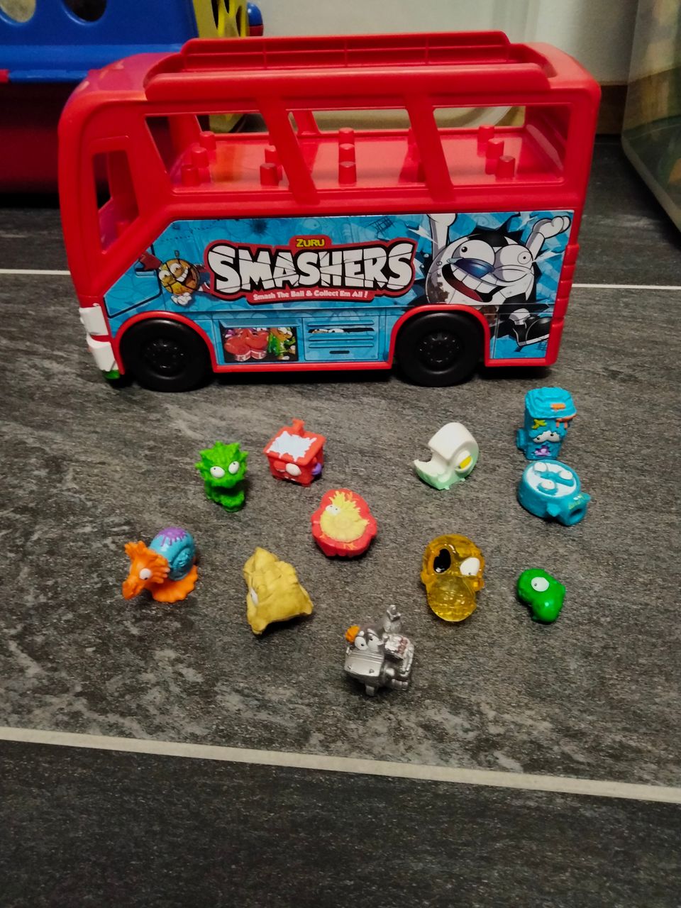 Smashers figuurit