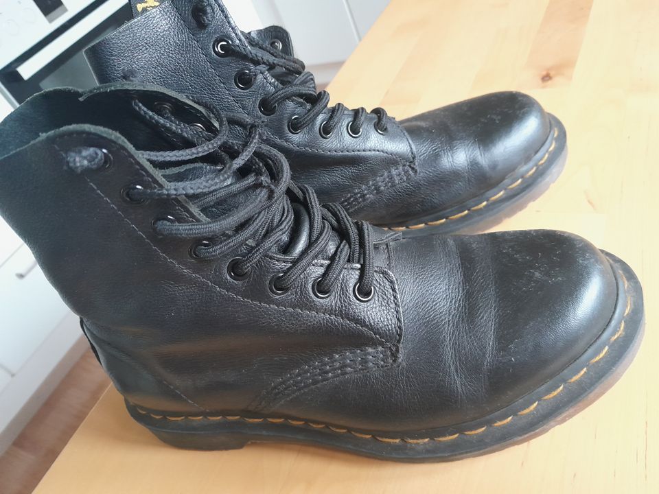 Dr Martens kengät