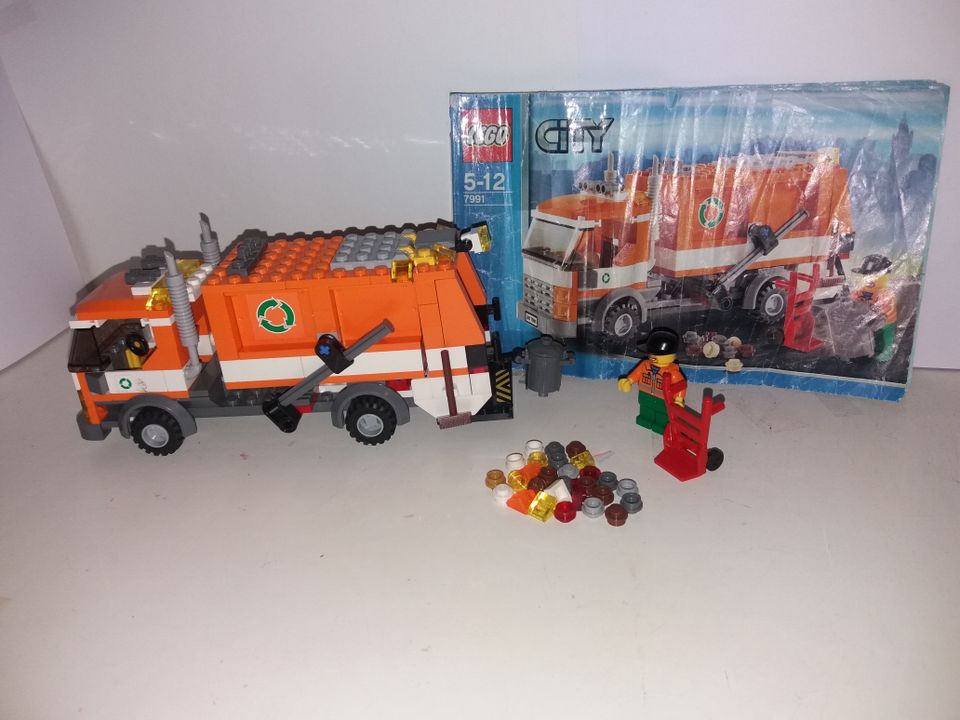 LEGO City 7991 Roska-auto