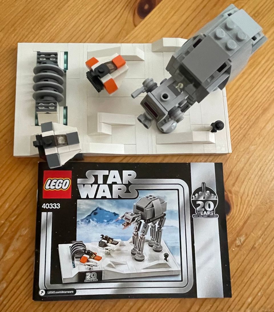 Lego Star Wars 40333 Battle of Hoth - 20th Anniversary Edition