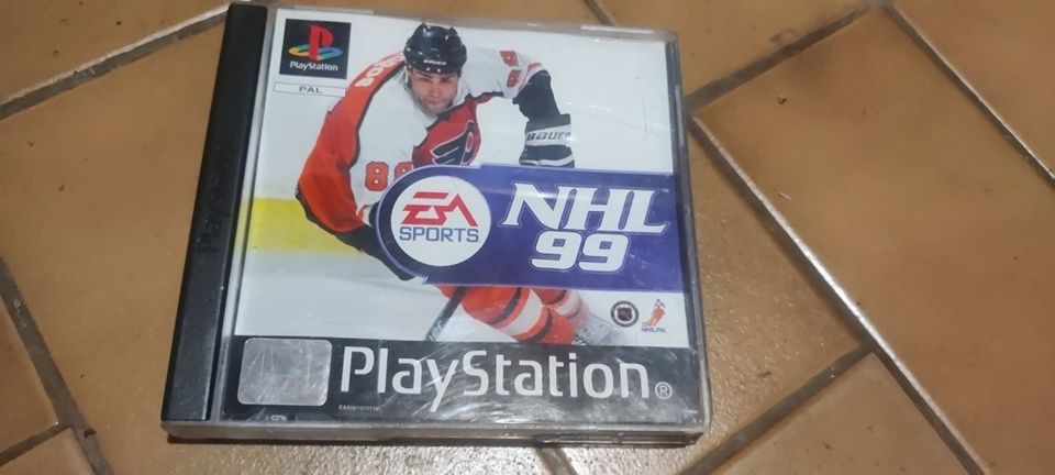 ps1 nhl 99