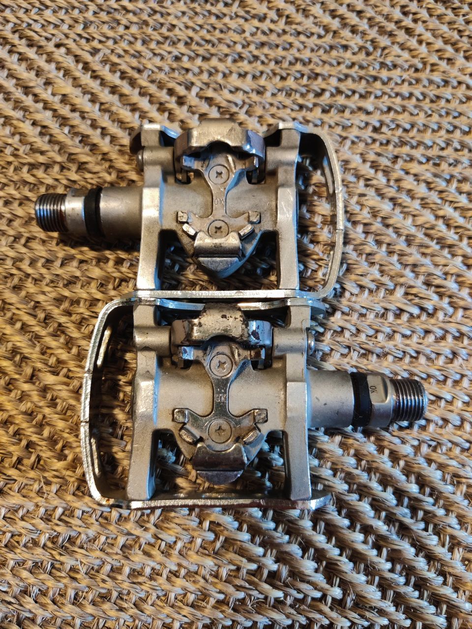 SHIMANO PD-M324 SPD
LUKKOPOLJIN YHDISTELMÄ