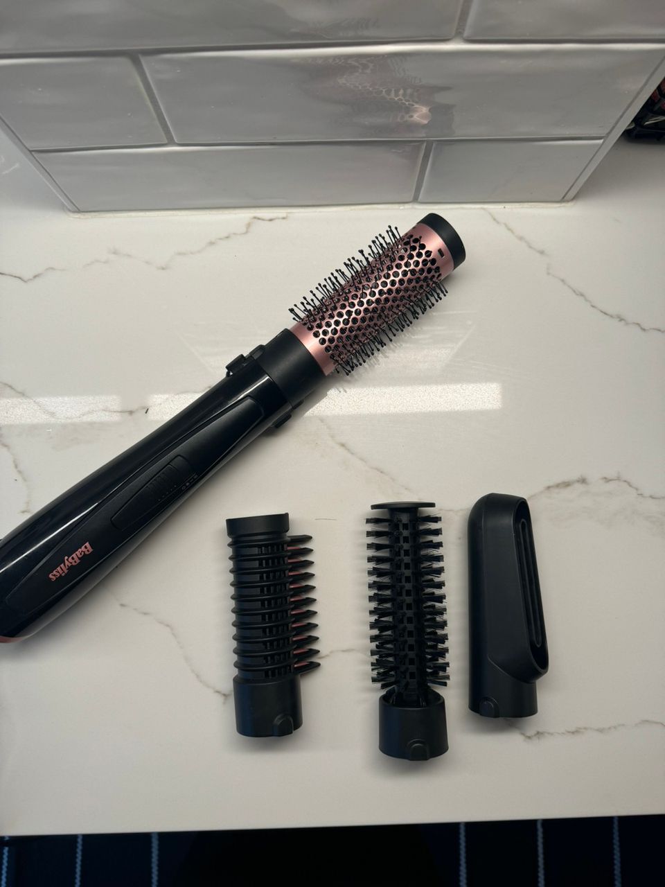 Babyliss ilmakiharrin