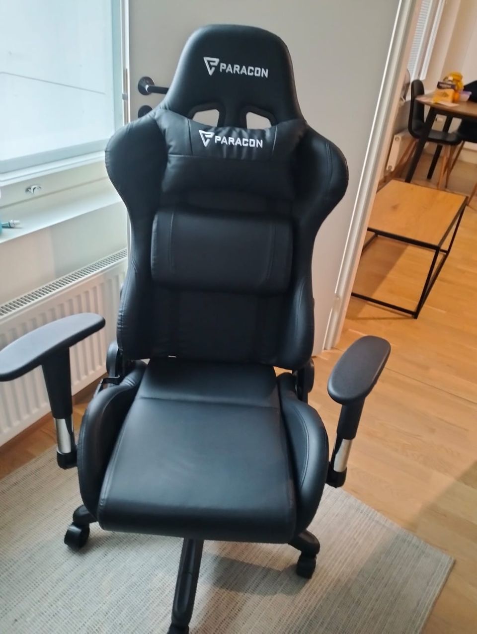 Paracon ROGUE Gaming Chair - Black