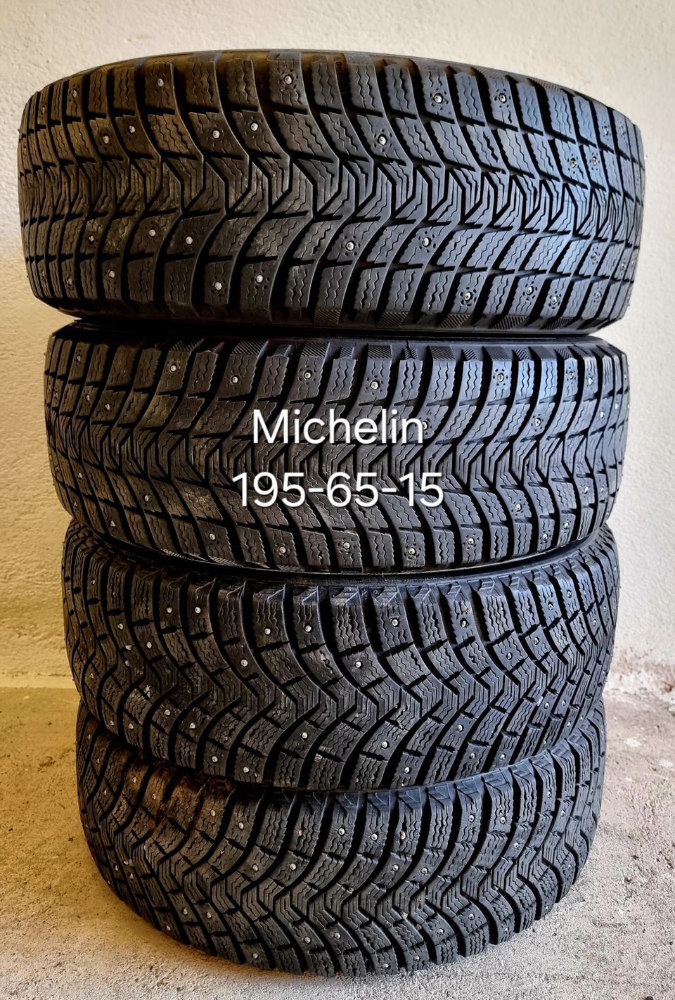 Michelin 195-65-15 nastarenkaat