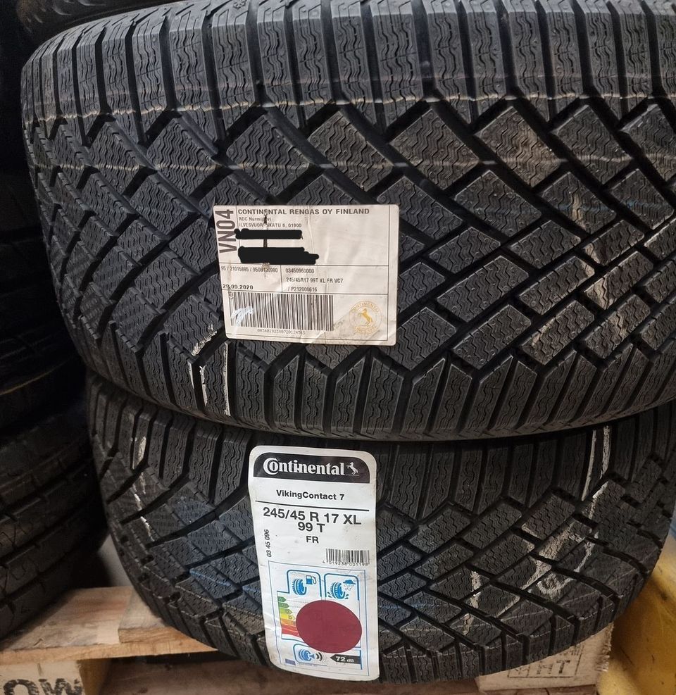 Kitkarenkaat 245/45 R17  Continental Viking Contact 2kpl