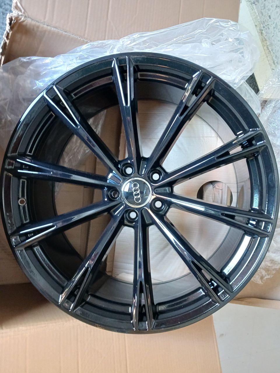 Audi R21 vanteet 5X112 UUDET