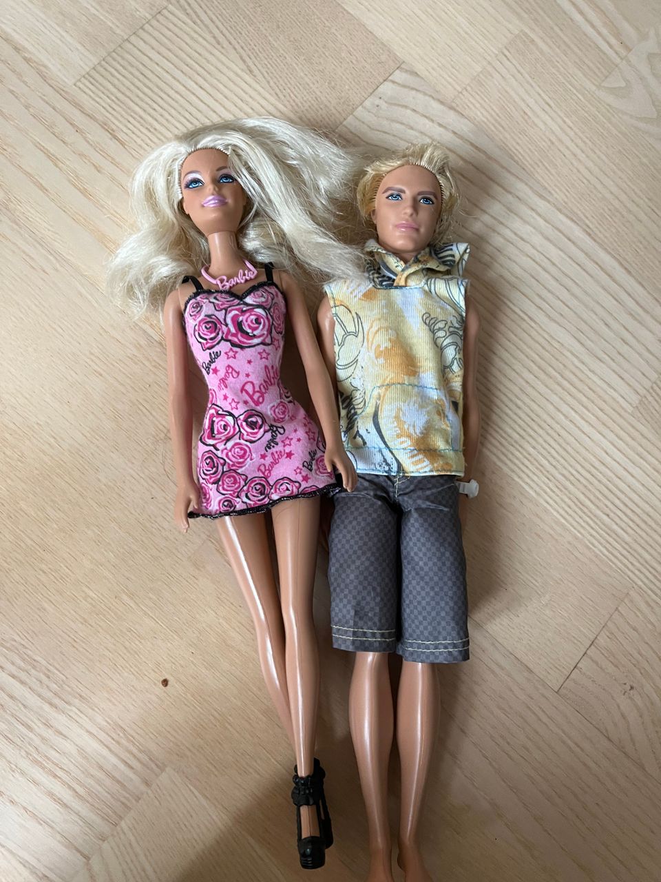 Barbie ja Ken nuket