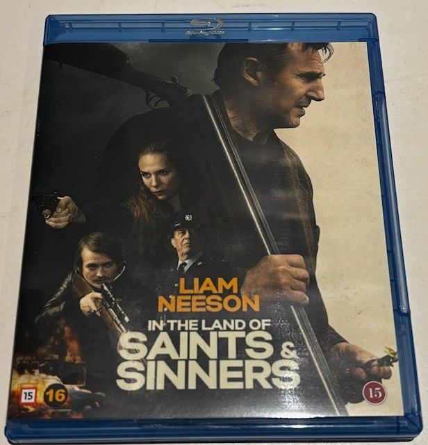 In The Land of Saints & Sinners Bluray elokuva