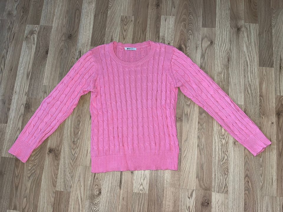 Gina Tricot pinkki palmikkoneule