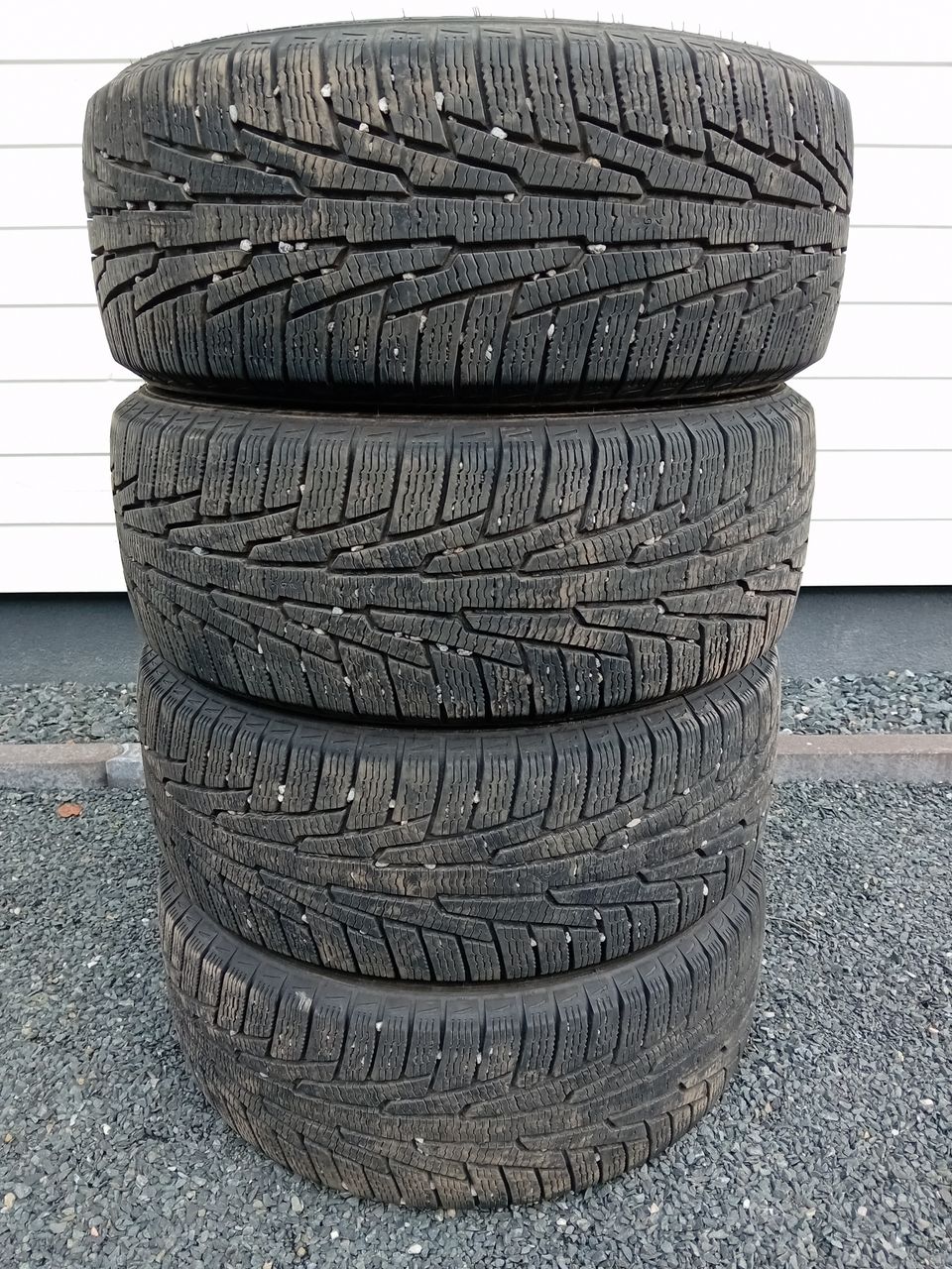 Nokian Nordman RS2 kitkarenkaat 225/50r17