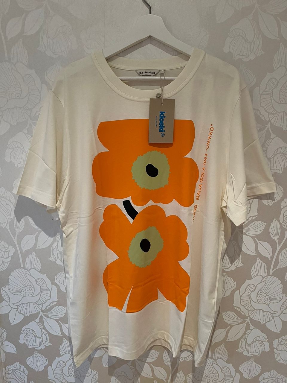 Marimekko Embla Unikko t-paita L, uusi