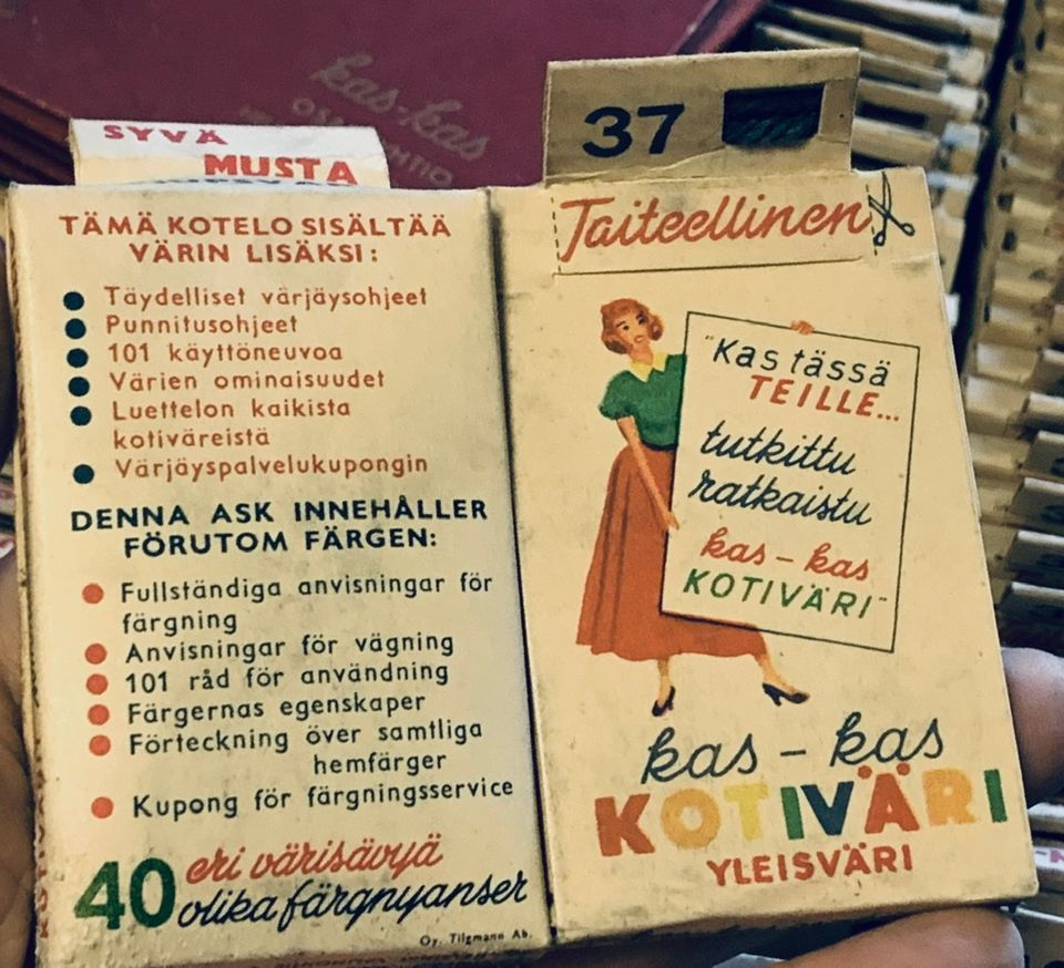 Laatikollinen KAS-KAS KOTIVÄREJÄ