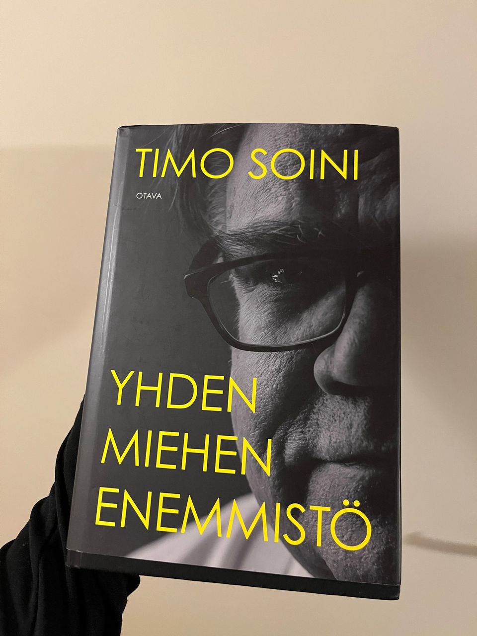 Yhden miehen enemmistö - Timo Soini