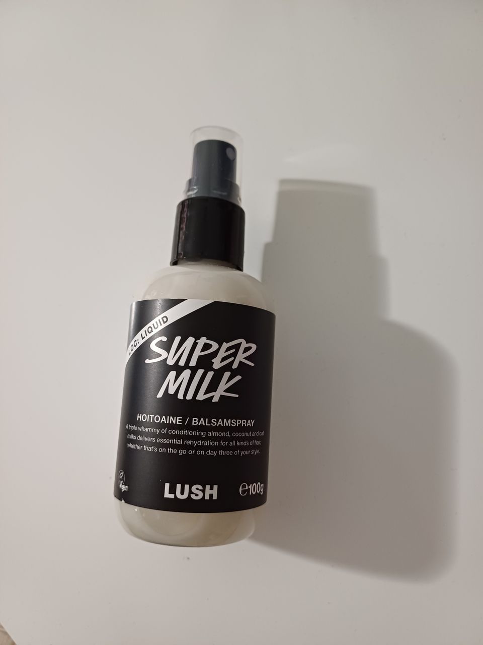 Lush Super Milk hoitoaine