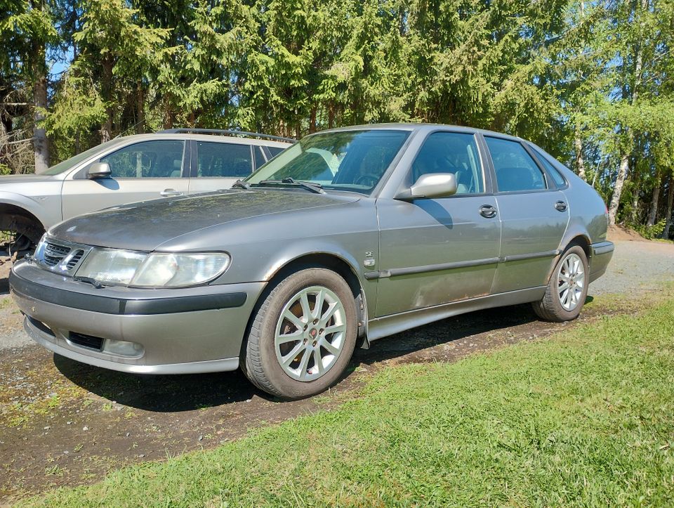 Saab 9-3 og vm.-01 osina