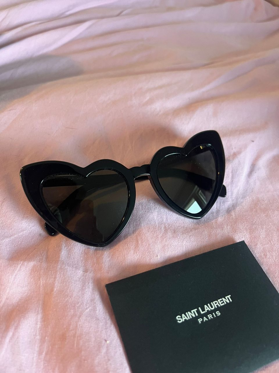 Saint Laurent Loulou aurinkolasit