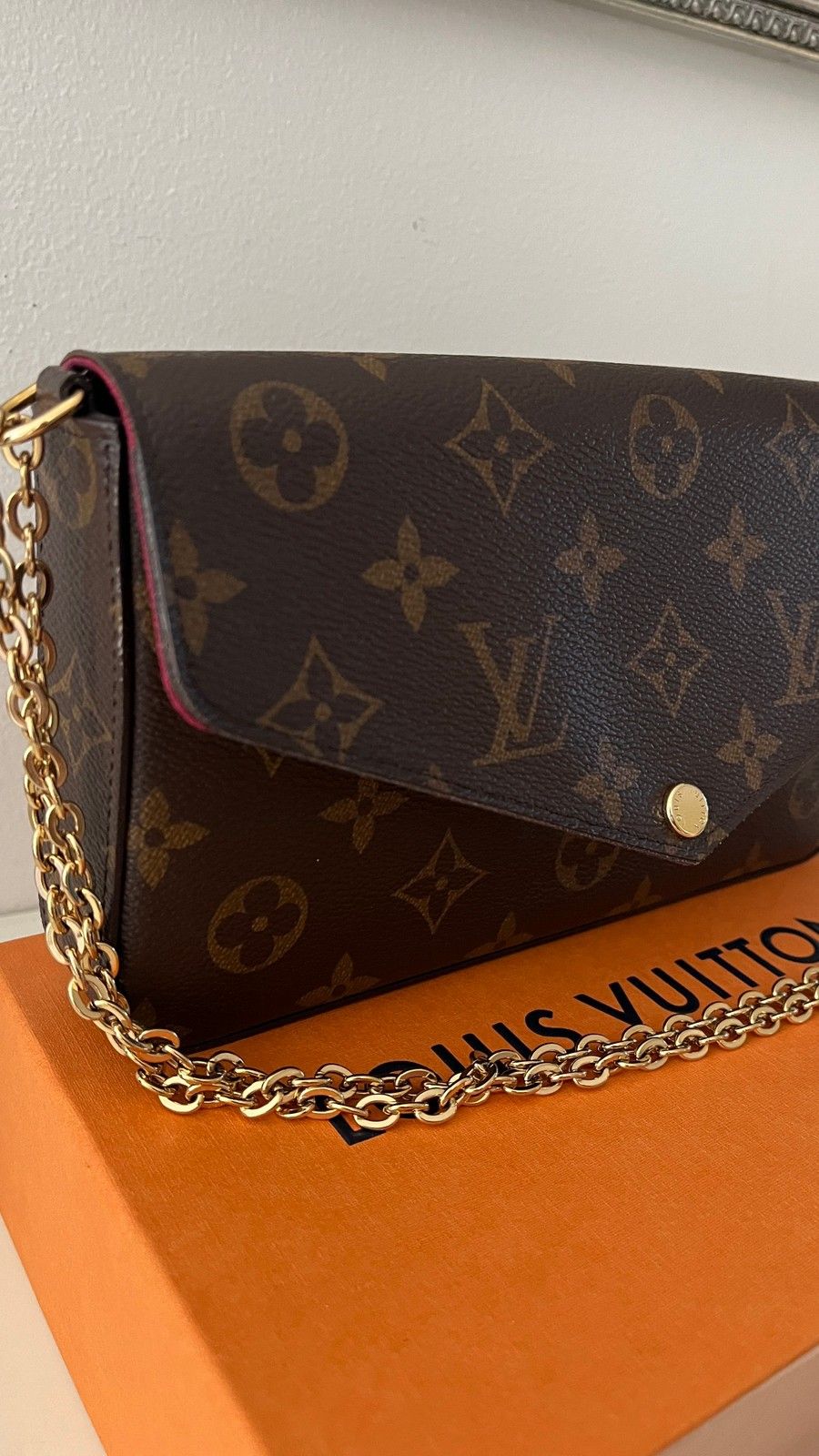 Myydä louis vuitton