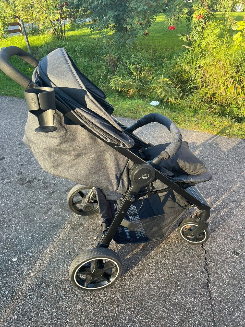 Britax matkarattaat