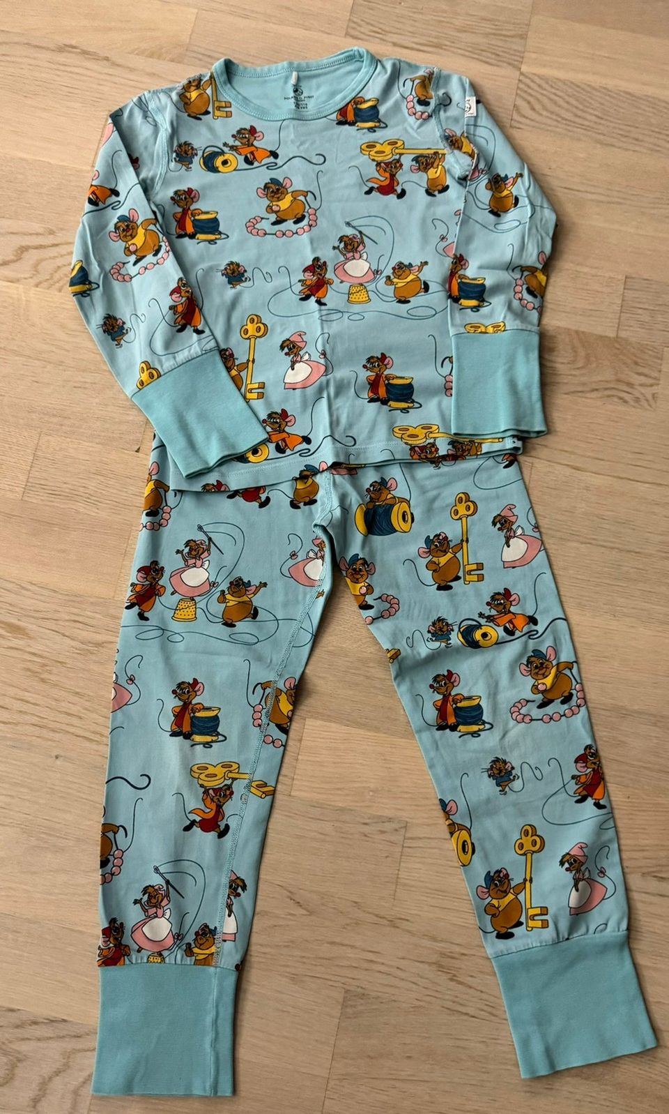 Polarn O. Pyret Disney pyjama 110/116 cm