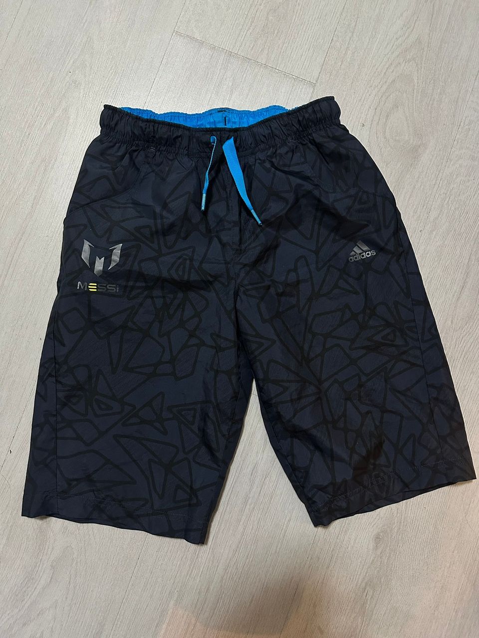 Adidas Messi shortsit, 152cm