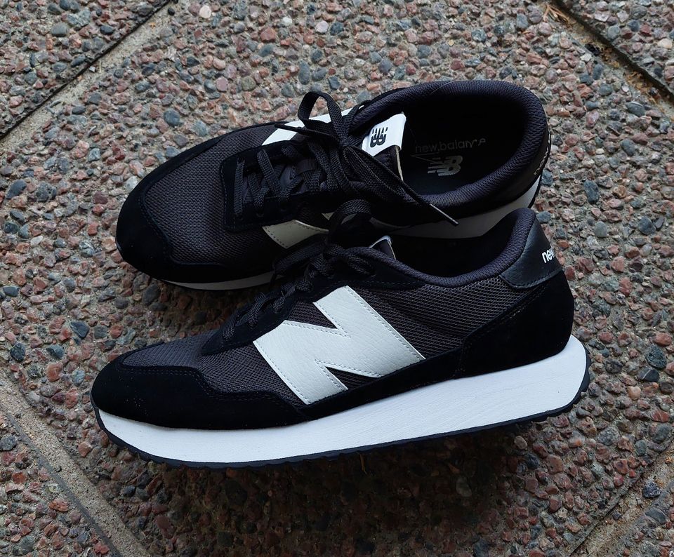 New balance 237