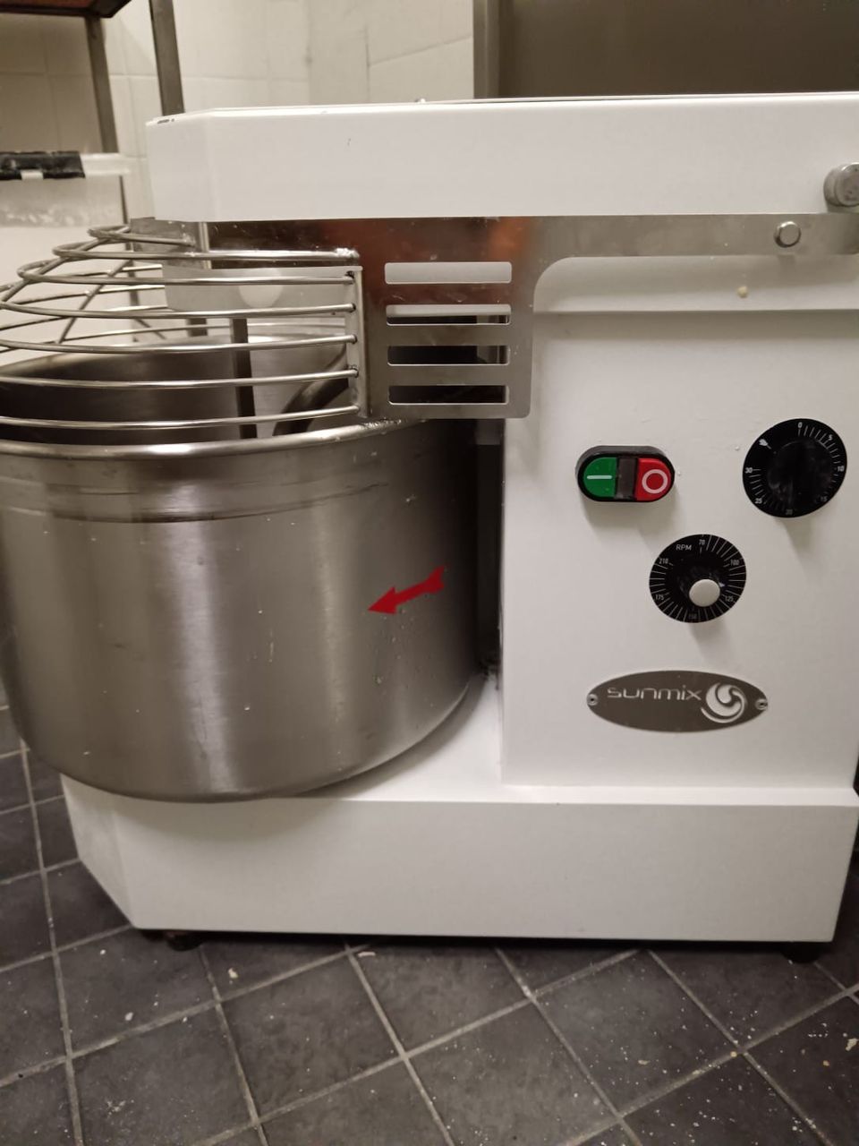 Sunmix spiral dough mixer 20 L capacity